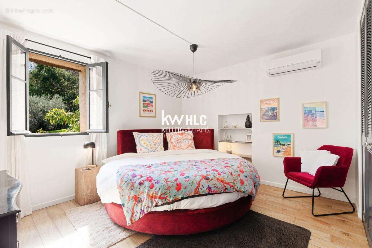 Maison à LE BAR-SUR-LOUP