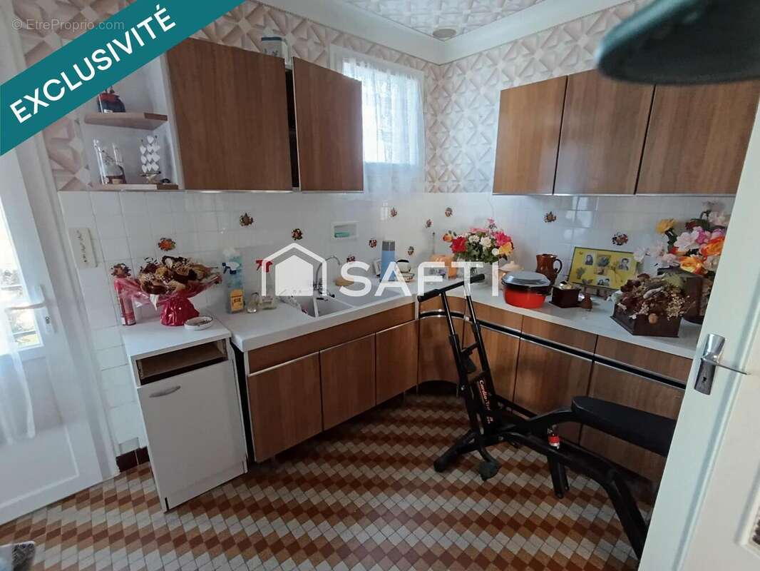 Maison 150 m² à Angliers  - photo 4