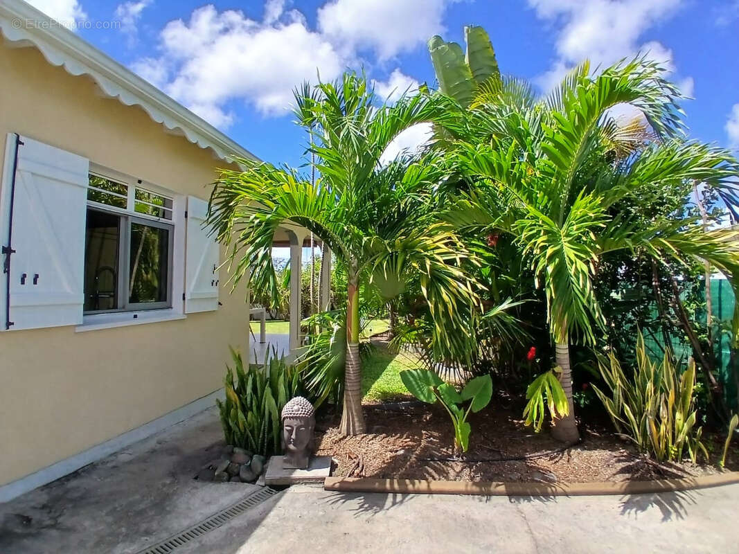 Maison à PORT-LOUIS
