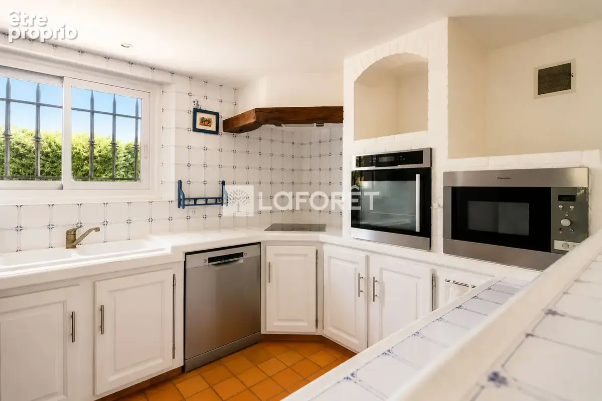 Maison Montauroux 6 pièce(s) 170 m2 - photo 3