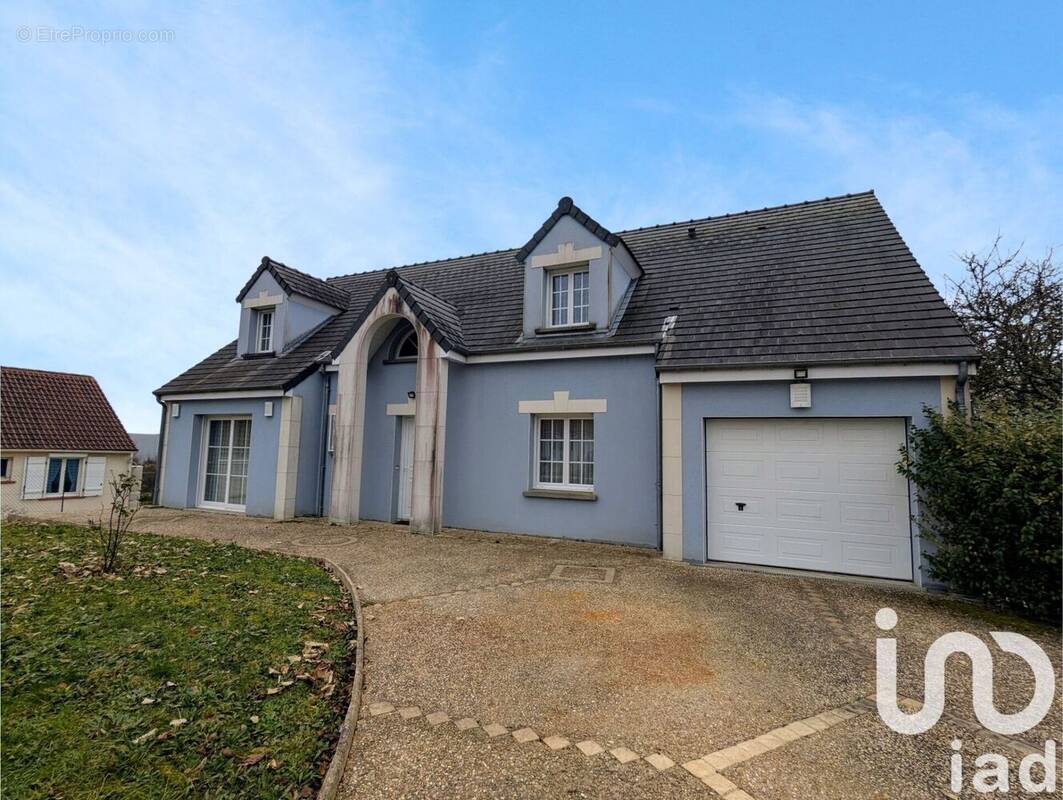 Photo 1 - Maison à SAINT-OUEN