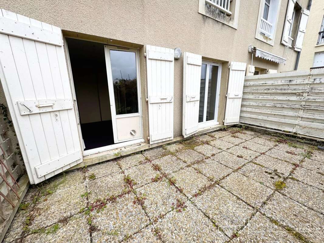 Appartement 30 m² à Auch  - photo 3