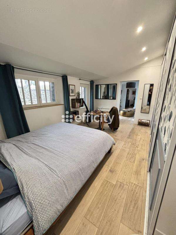 Maison à NIEUL-SUR-MER