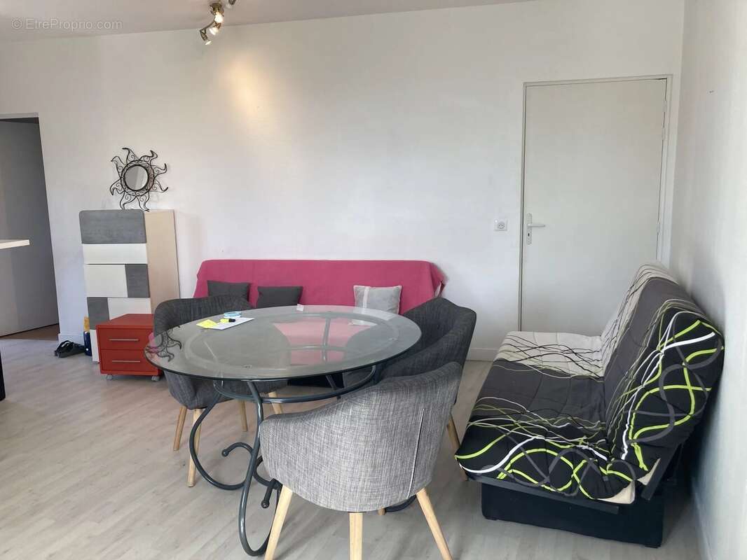 Appartement à CHALUS