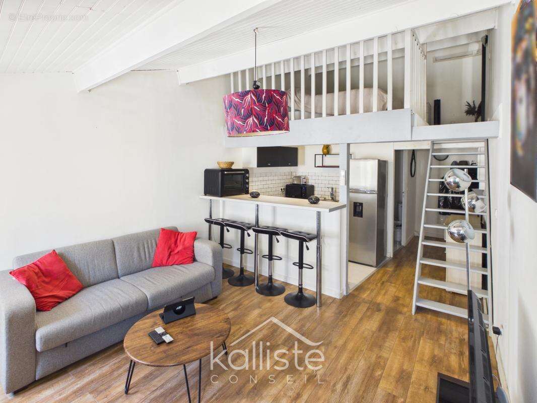 STUDIO avec coin nuit rue Fesch - photo 2
