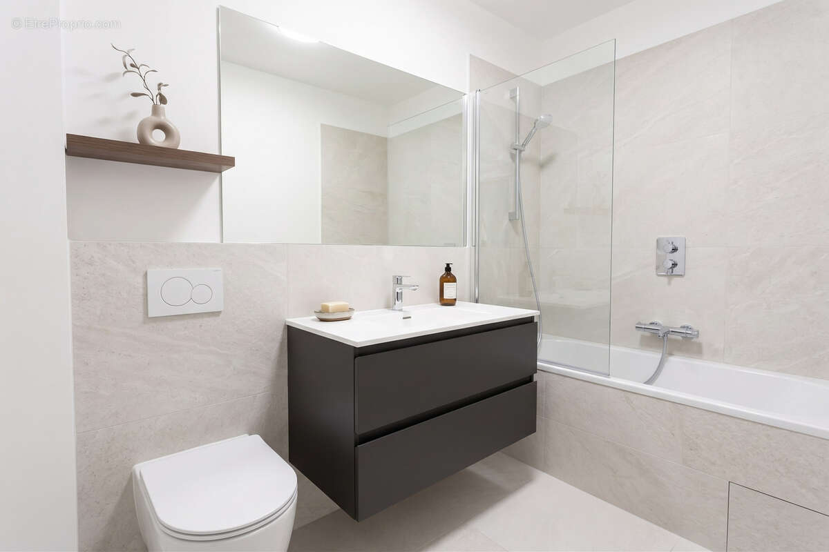 Appartement à FONTENAY-LE-FLEURY