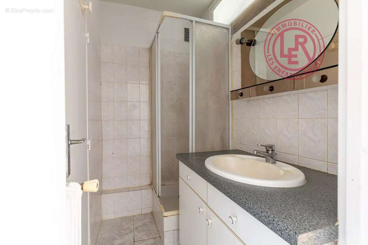 Appartement à PARIS-11E