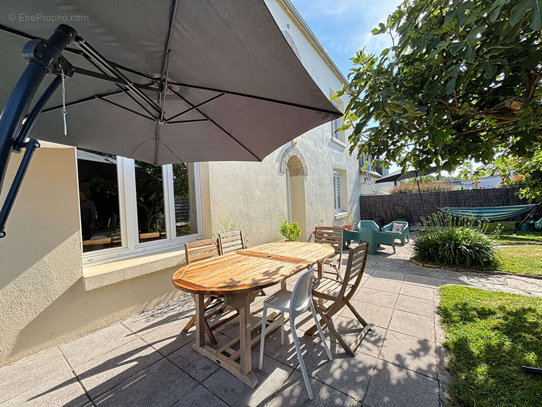 Maison à SAINT-EVARZEC