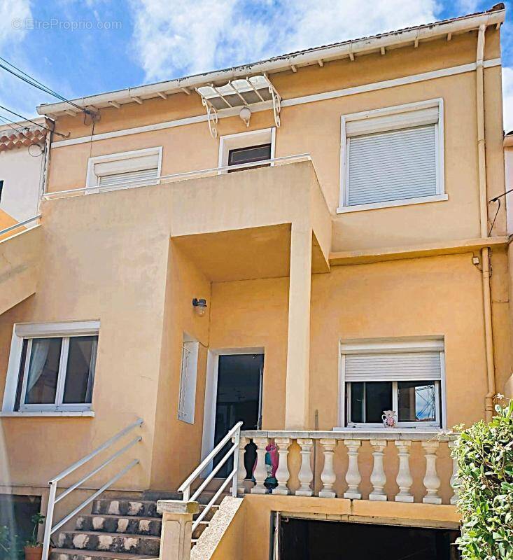 Maison à MARSEILLE-8E