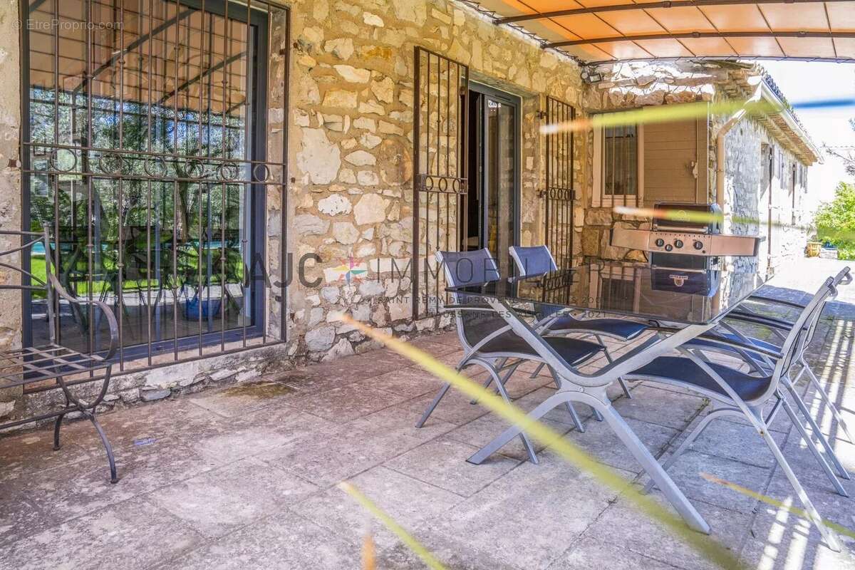 Maison à EYGALIERES