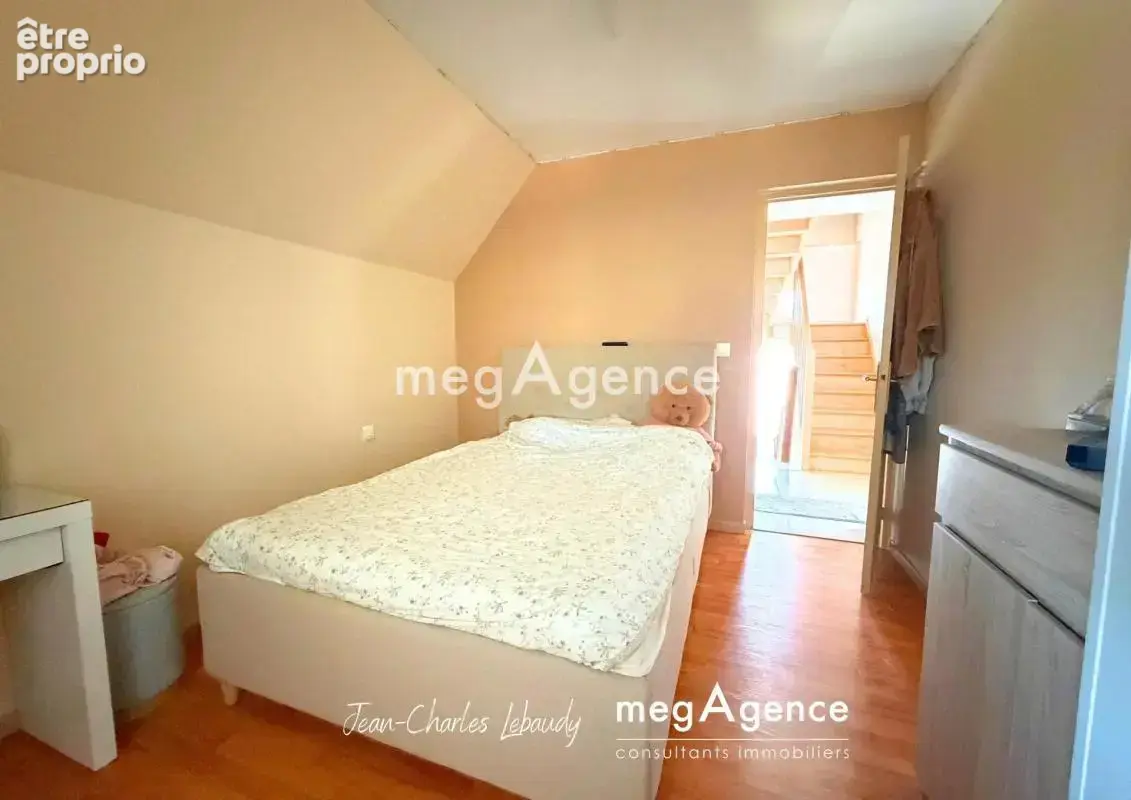 Maison 7 pièces - Bâtiment annexe - photo 7