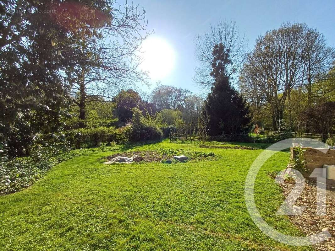 Maison à CLOYES-SUR-LE-LOIR