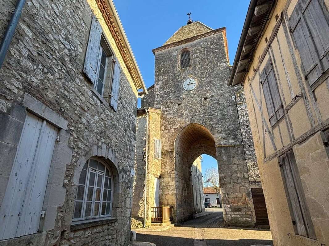 Appartement à DURAS