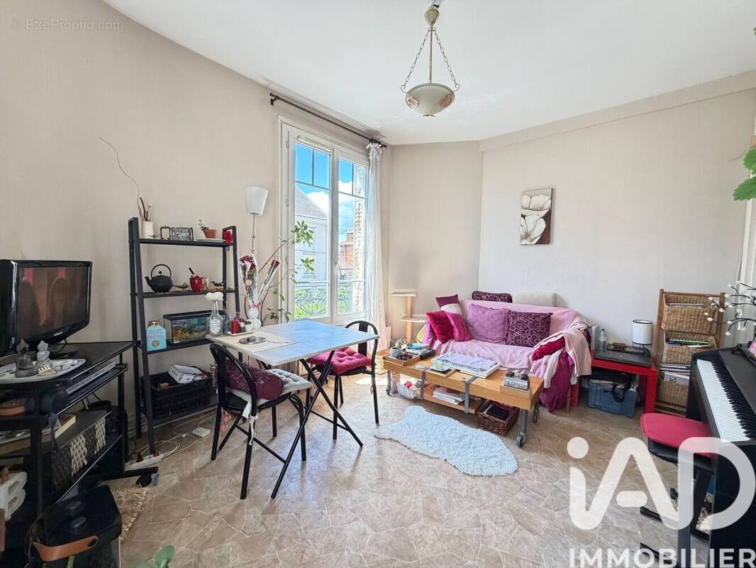 Photo 1 - Appartement à VILLENEUVE-LE-ROI
