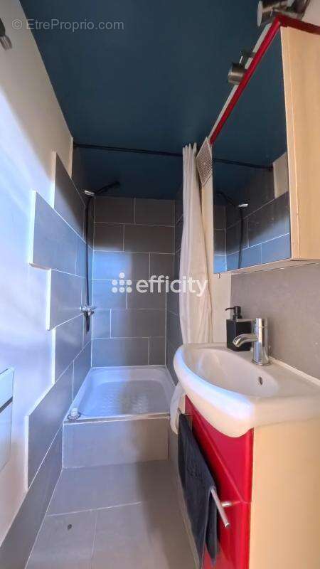 Appartement à PARIS-2E