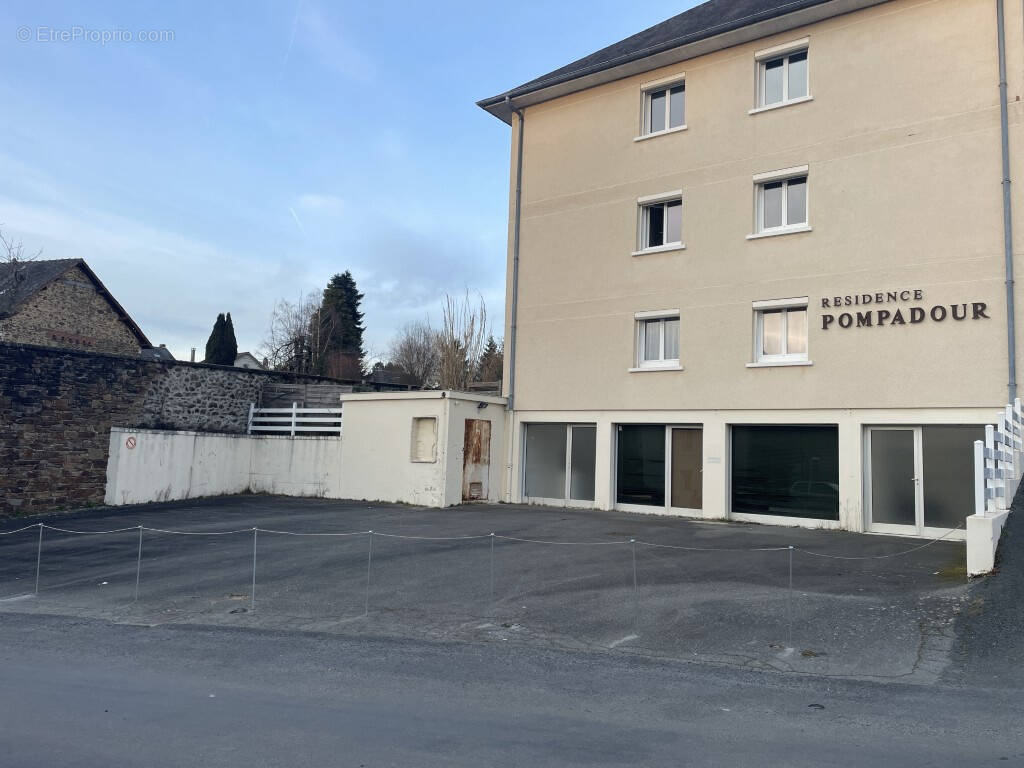 Autre à ARNAC-POMPADOUR