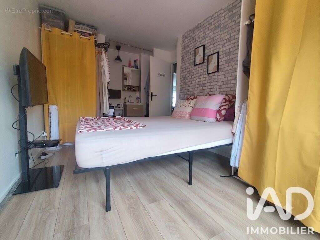 Photo 7 - Appartement à CHOISY-LE-ROI