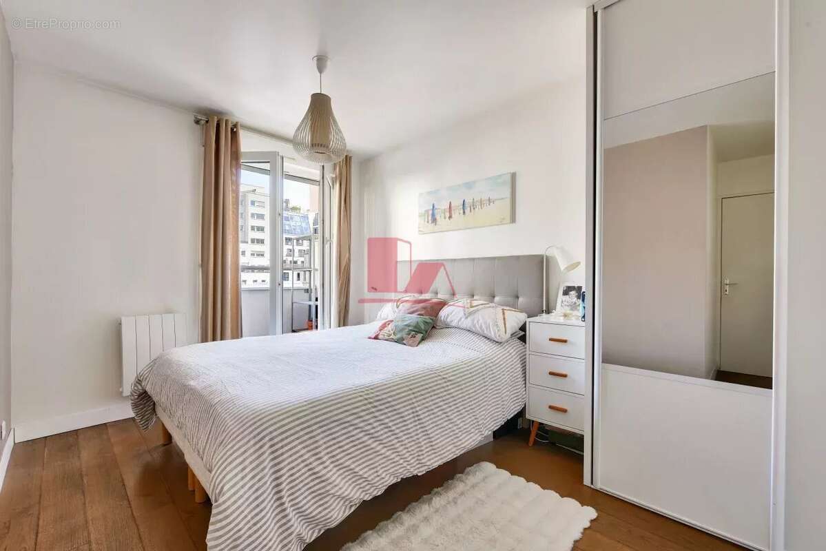 Appartement à ISSY-LES-MOULINEAUX