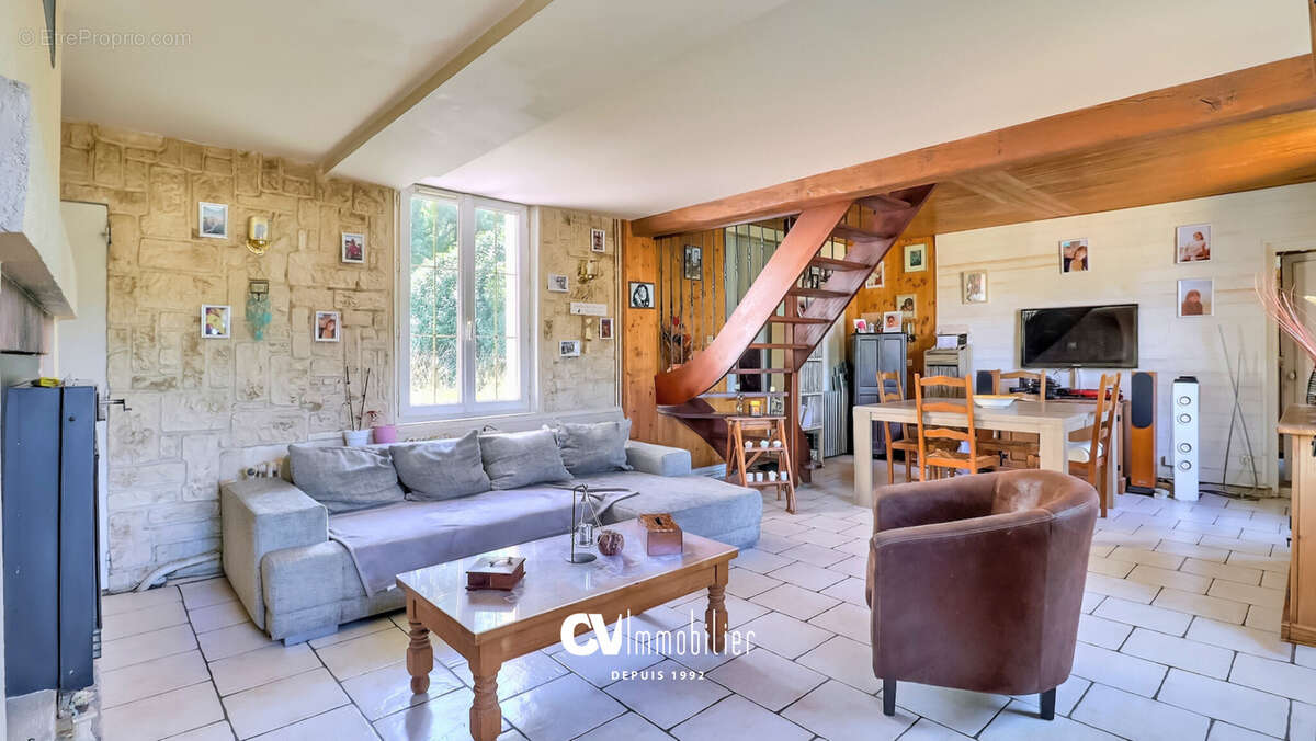 Maison à HONDOUVILLE