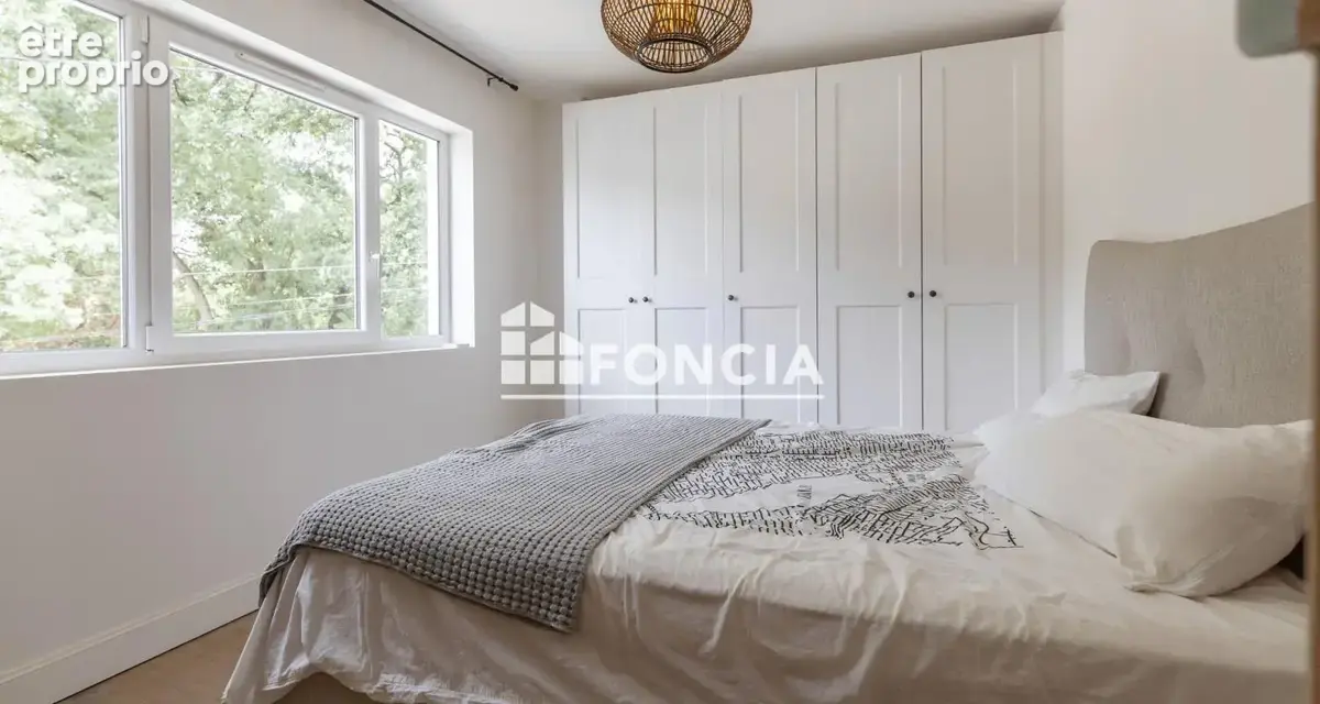 Blagnac — Belle maison familiale rénovée, dépendance indépendante, 751 m² de terrain - photo 11
