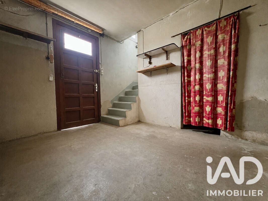 Maison 109 m² à Poisat  - photo 6