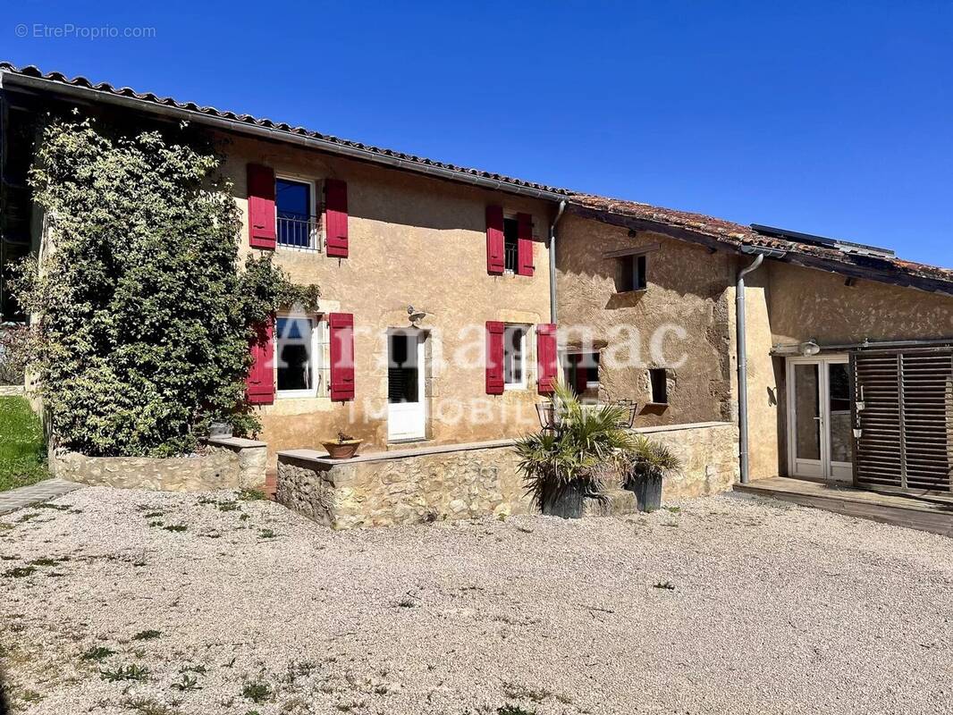 Maison à ROQUEBRUNE