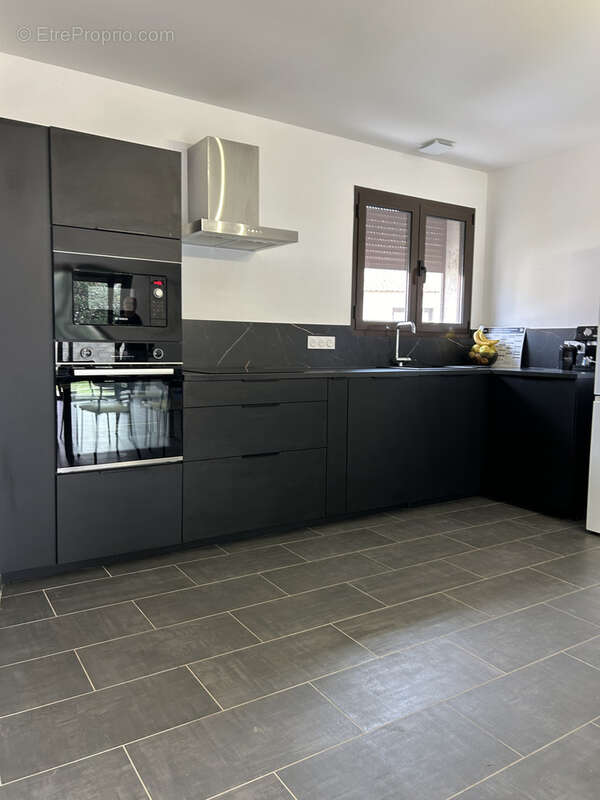 Appartement à SANTA-MARIA-POGGIO