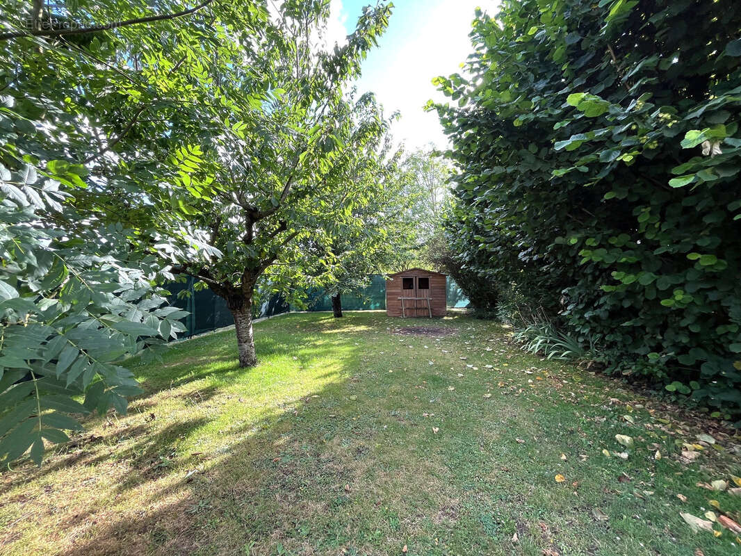 Maison à SAINT-ILLIERS-LE-BOIS