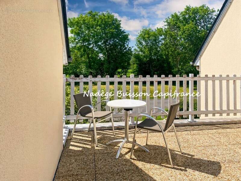 Appartement à COLLEVILLE-SUR-MER