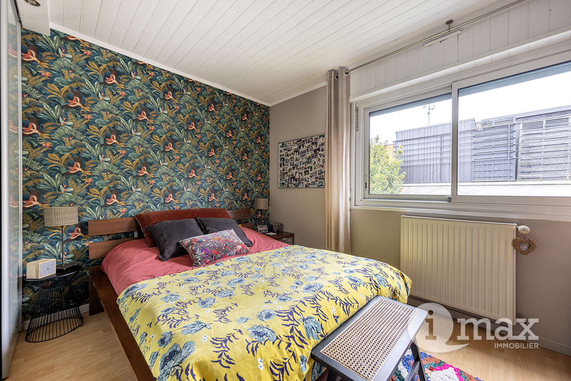 Appartement à COLOMBES