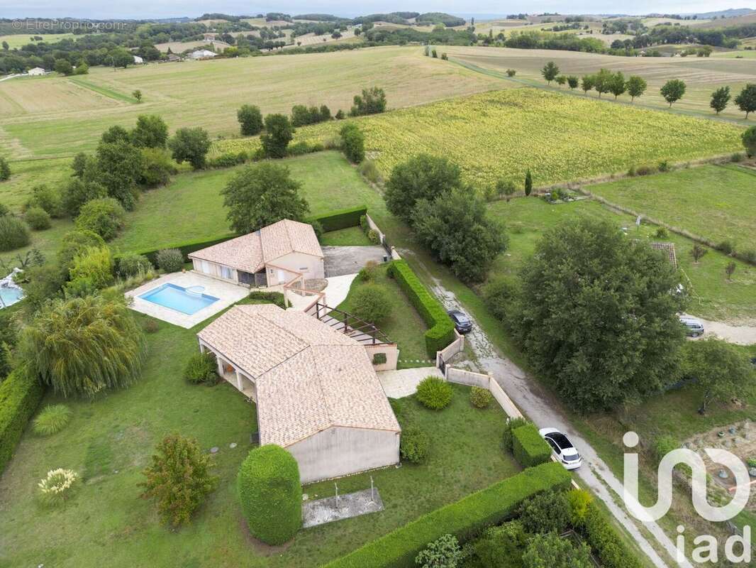 Photo 2 - Maison à SAINT-PAUL-CAP-DE-JOUX