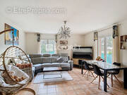 Maison à LORIOL-DU-COMTAT