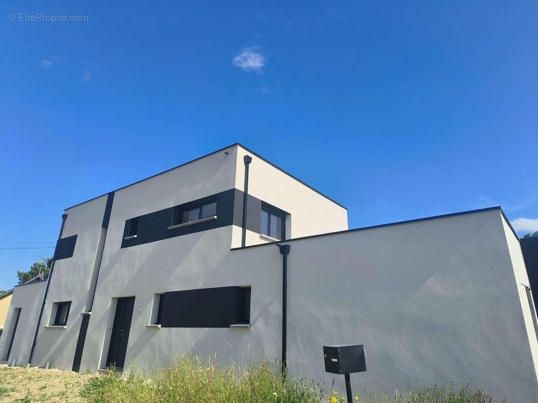 Maison à CHATEAUBOURG