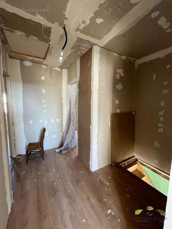 Maison à SAINT-MOREIL