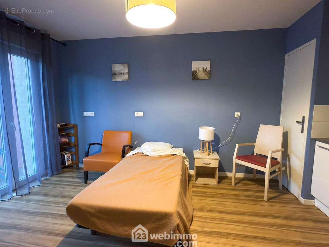 Appartement à MAZE