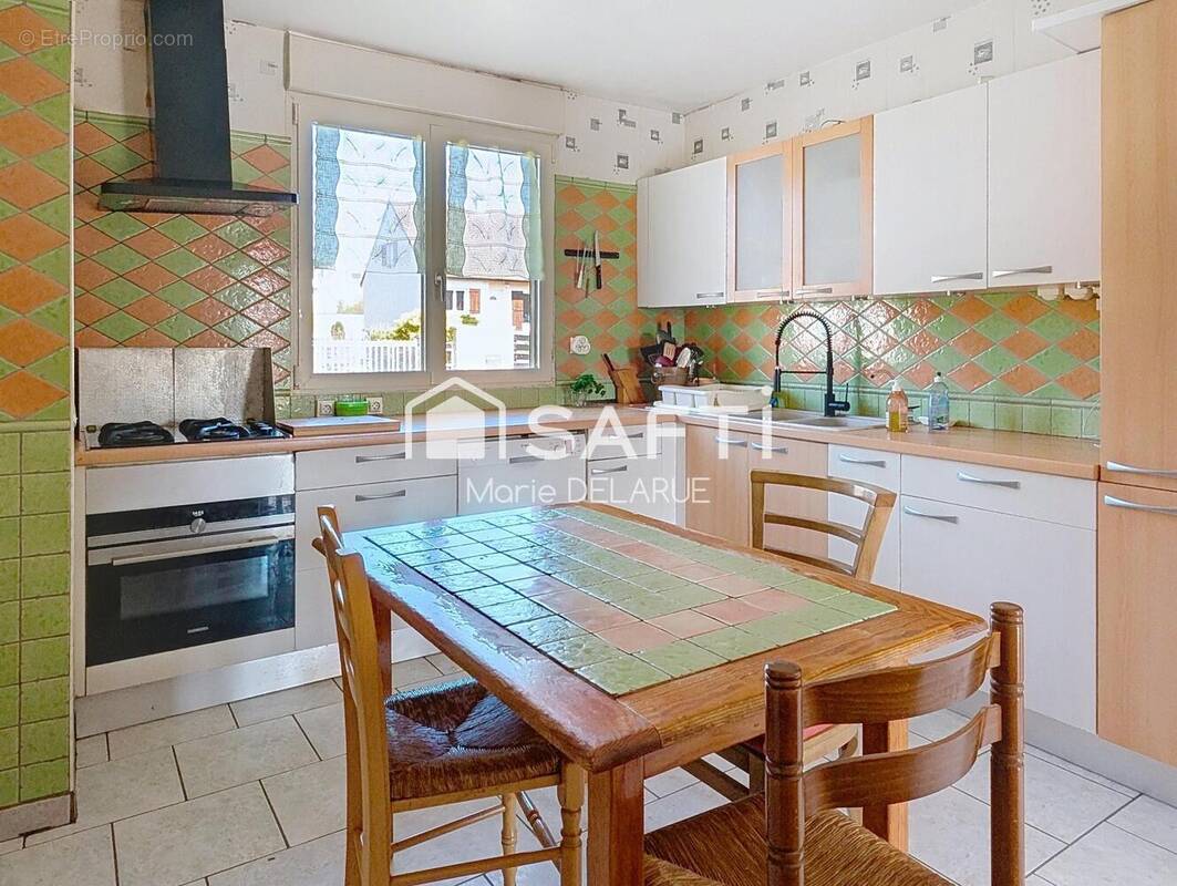 Photo 1 - Maison à VILLERS-COTTERETS