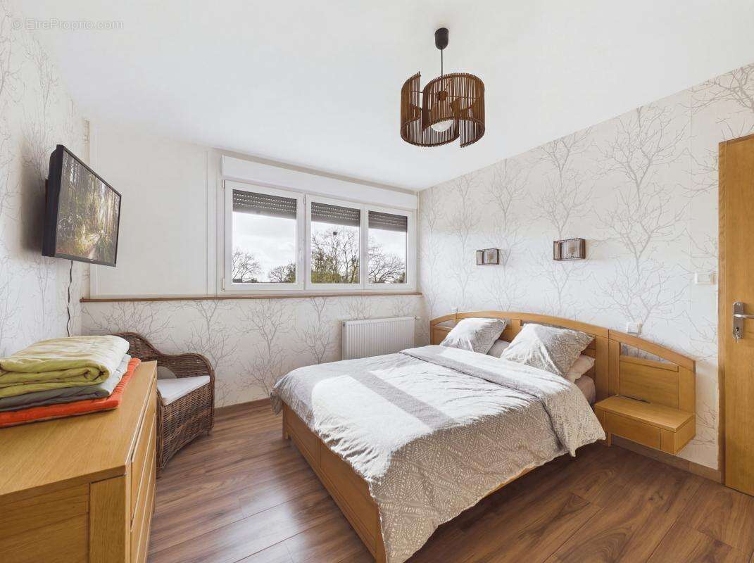 Maison à DOUCHY-LES-MINES