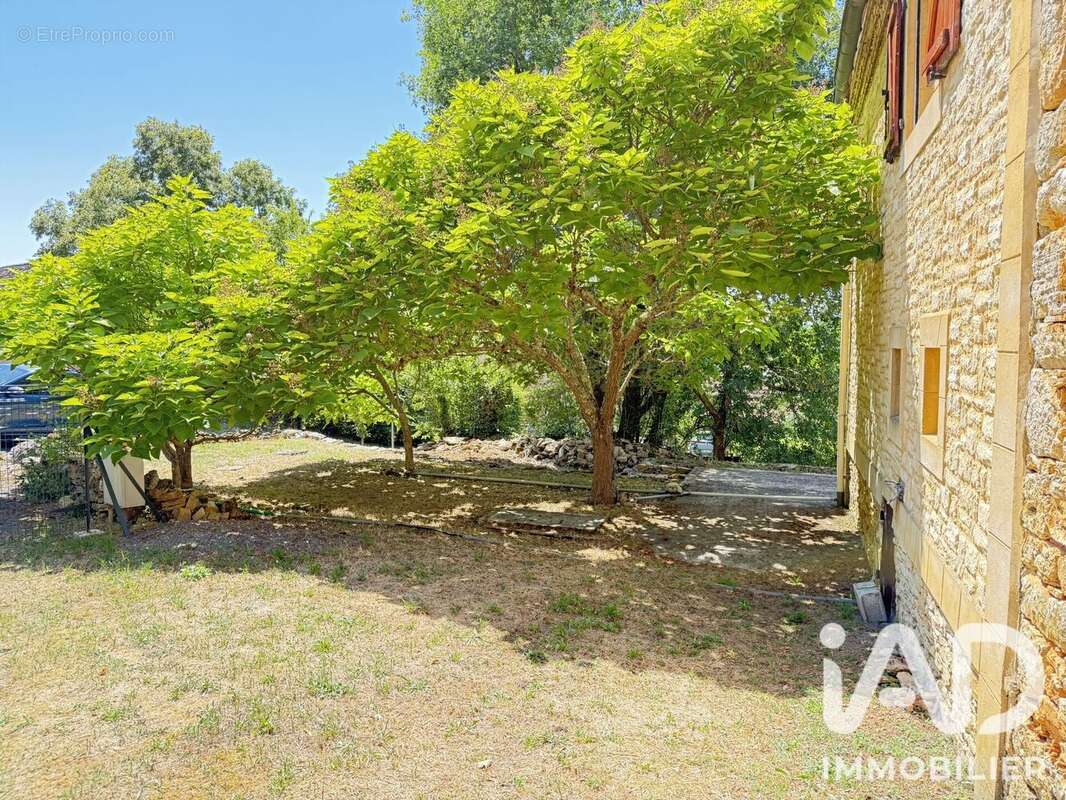 Maison 120 m² à Bouzic  - photo 5