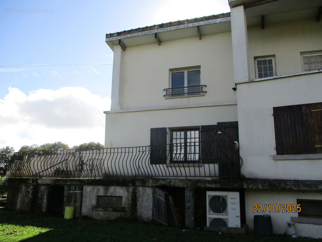 Maison à CEAUX-EN-COUHE