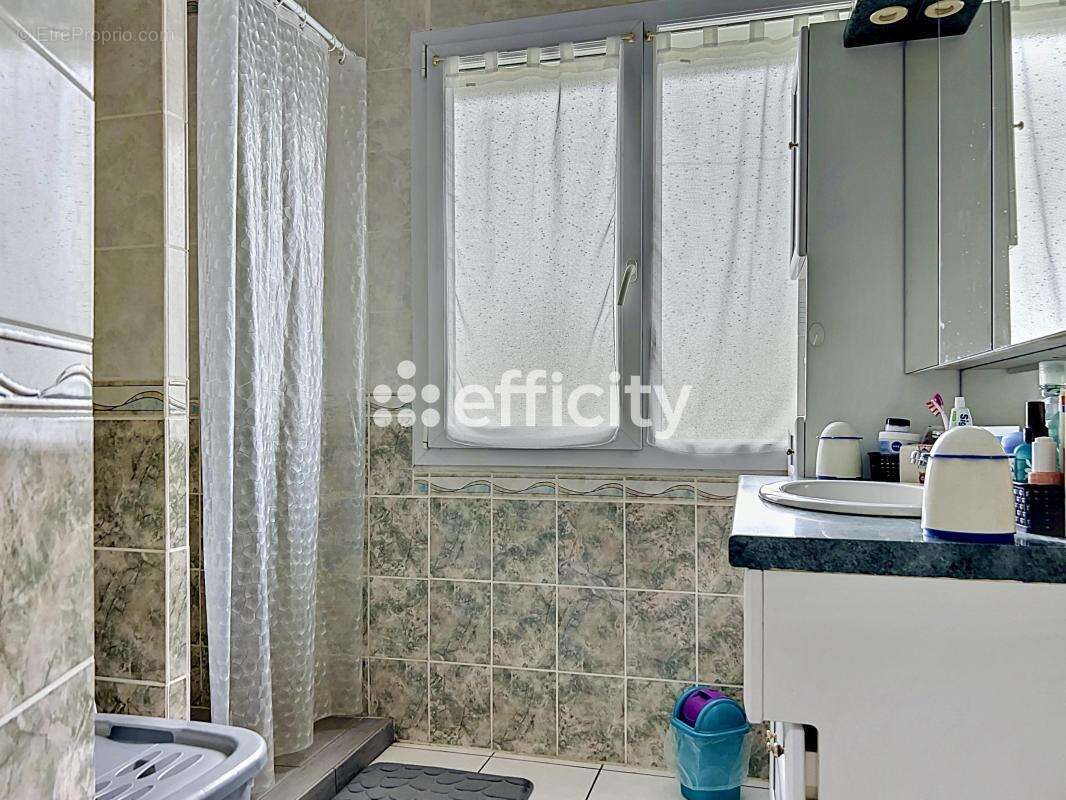 Maison 126 m² à Blere  - photo 9