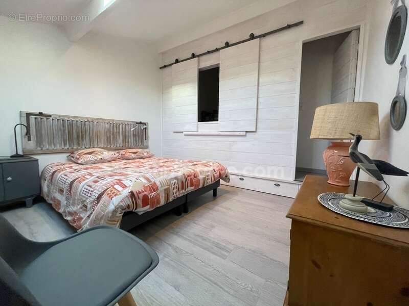 Appartement avec  garage/terrasse  à  SAINT MARTIN DE RE (17) - photo 12