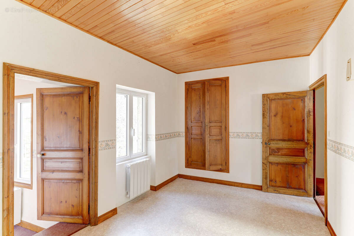 Maison à CHANONAT