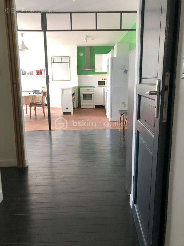 Appartement à AUBERVILLIERS