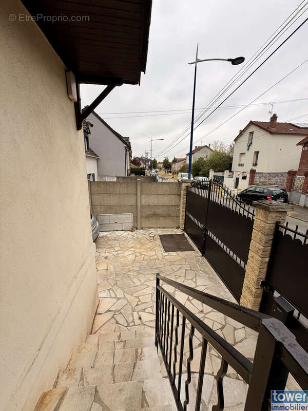 Maison à DRANCY
