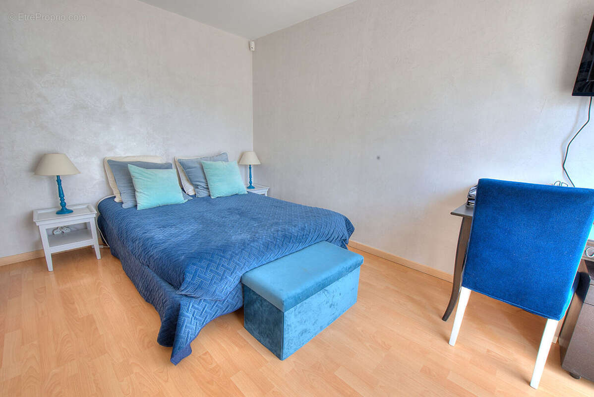 Villa saint raphael 5 pieces 185 m2 valescure - photo 16