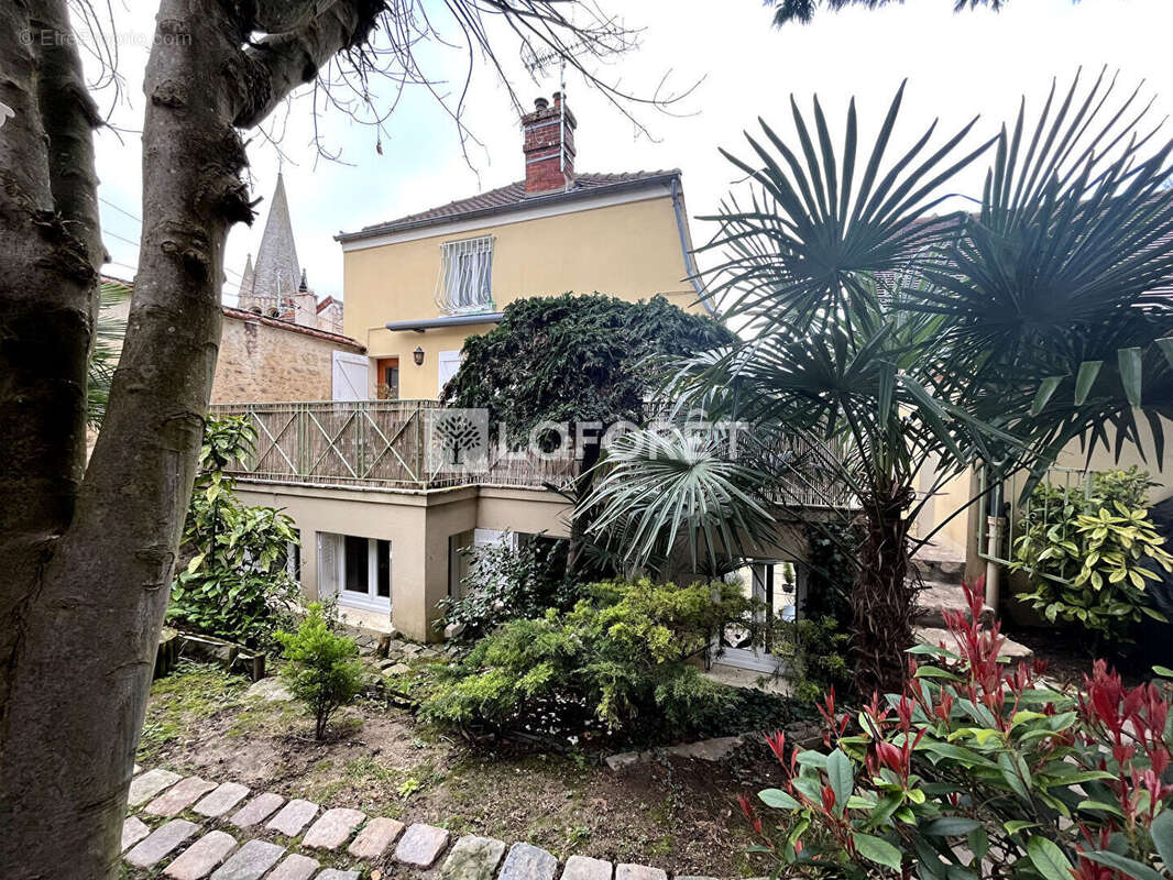 Maison à HARDRICOURT