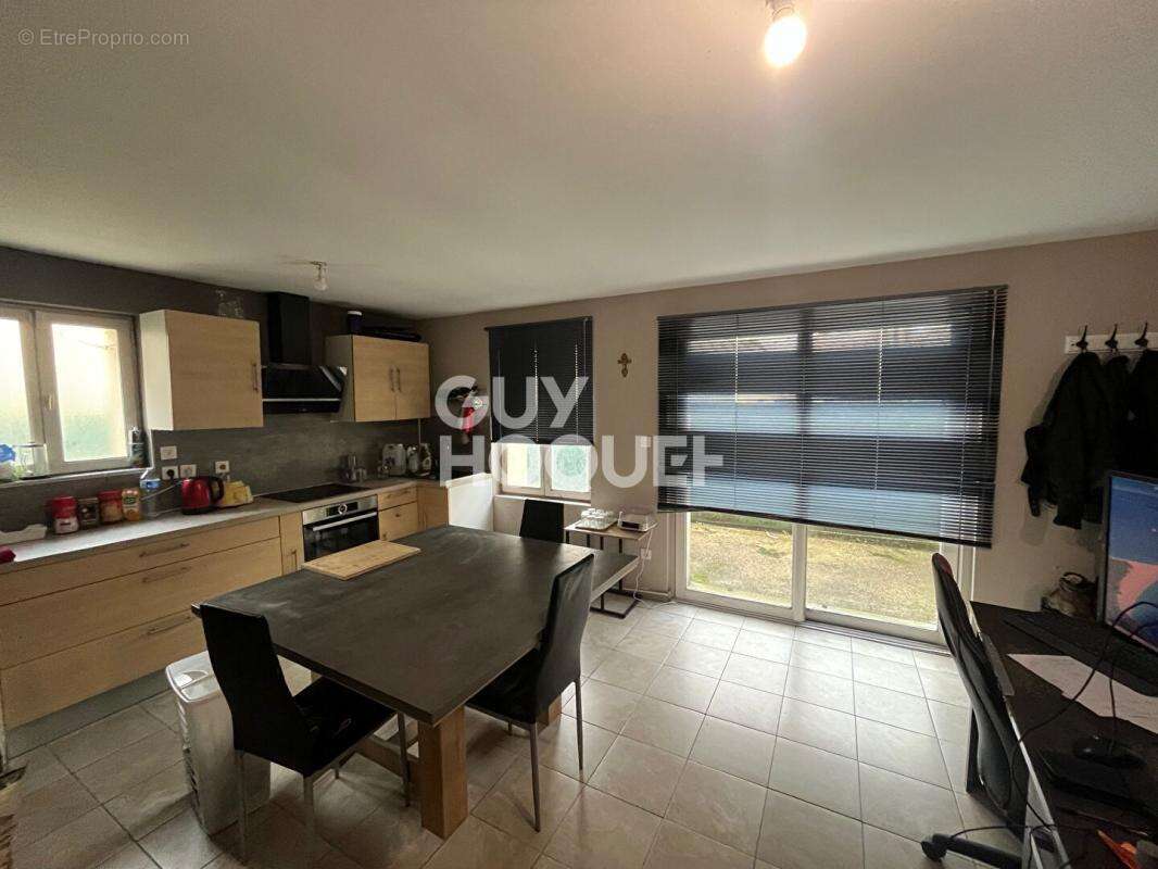 Maison à vendre - Référence 10221 - photo 3