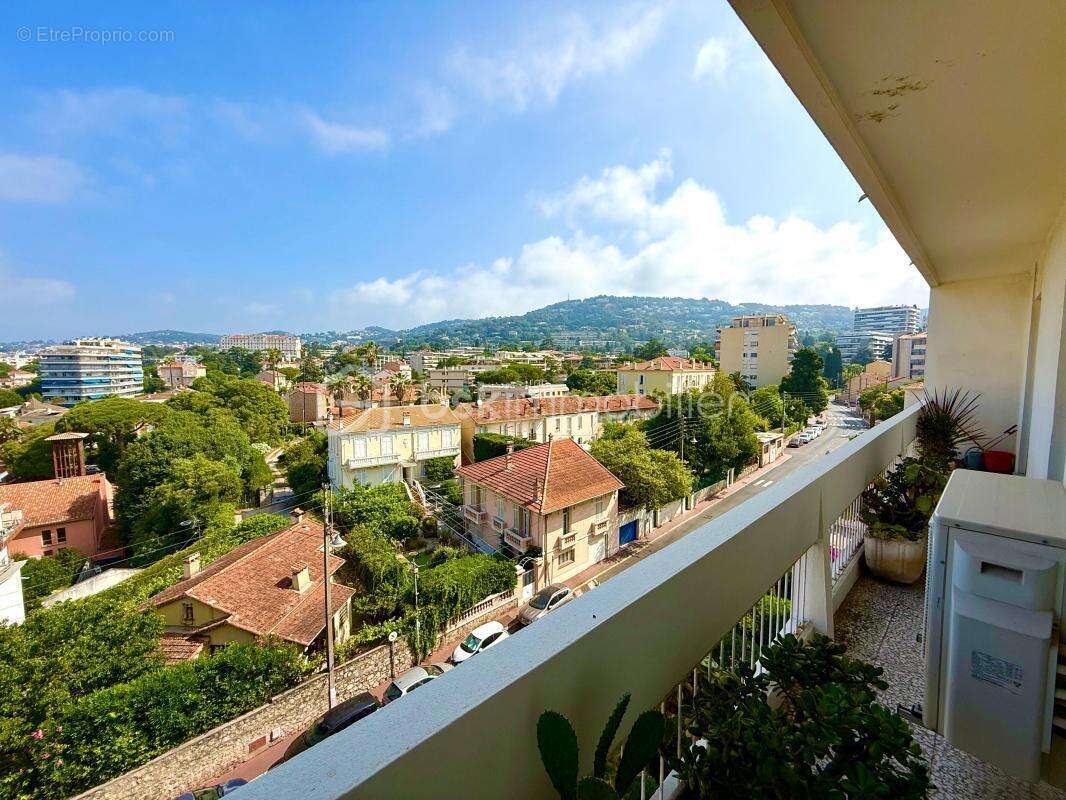 Appartement à CANNES