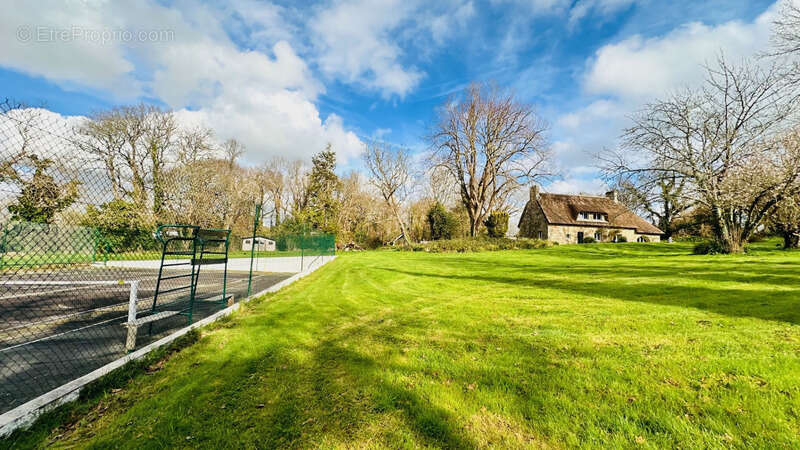 Maison à LOGONNA-DAOULAS