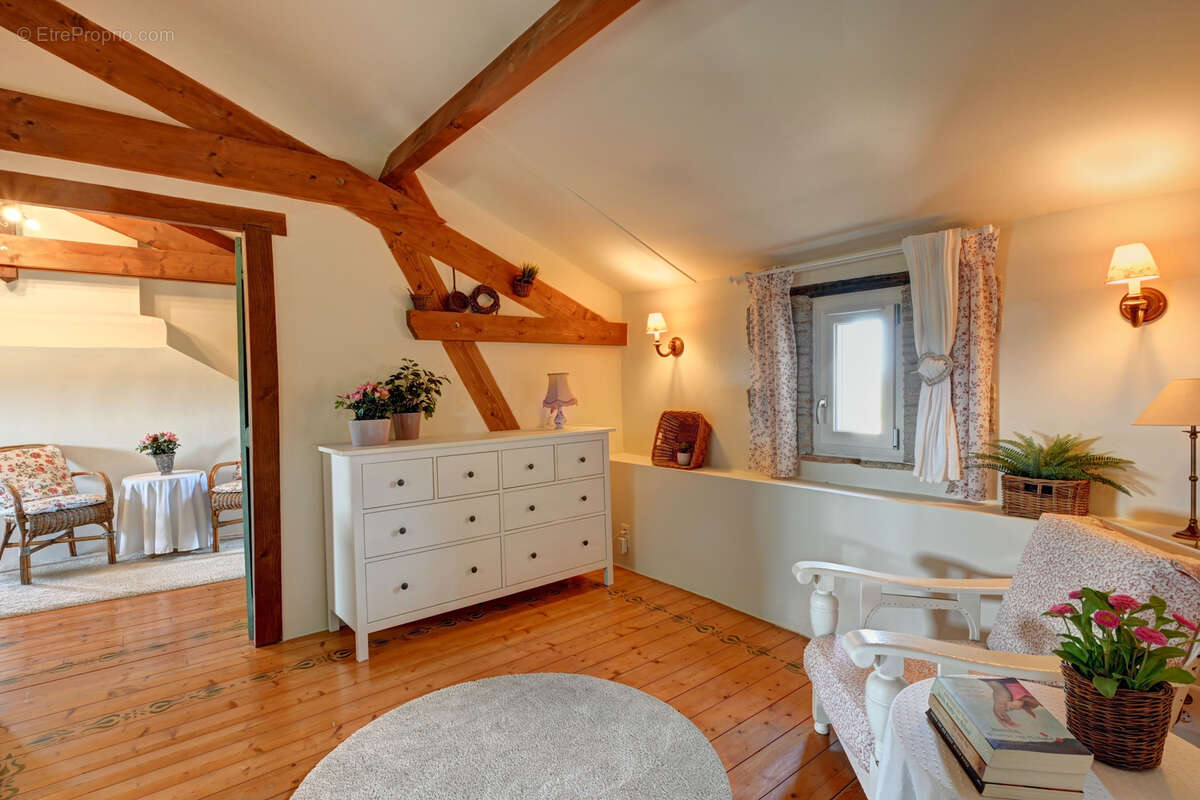 Maison à CASTELMORON-SUR-LOT